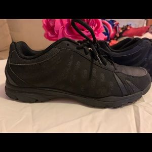 NON-SLIP Black Sneakers